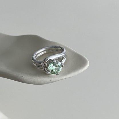 Green Knot Twisted Silver Ring